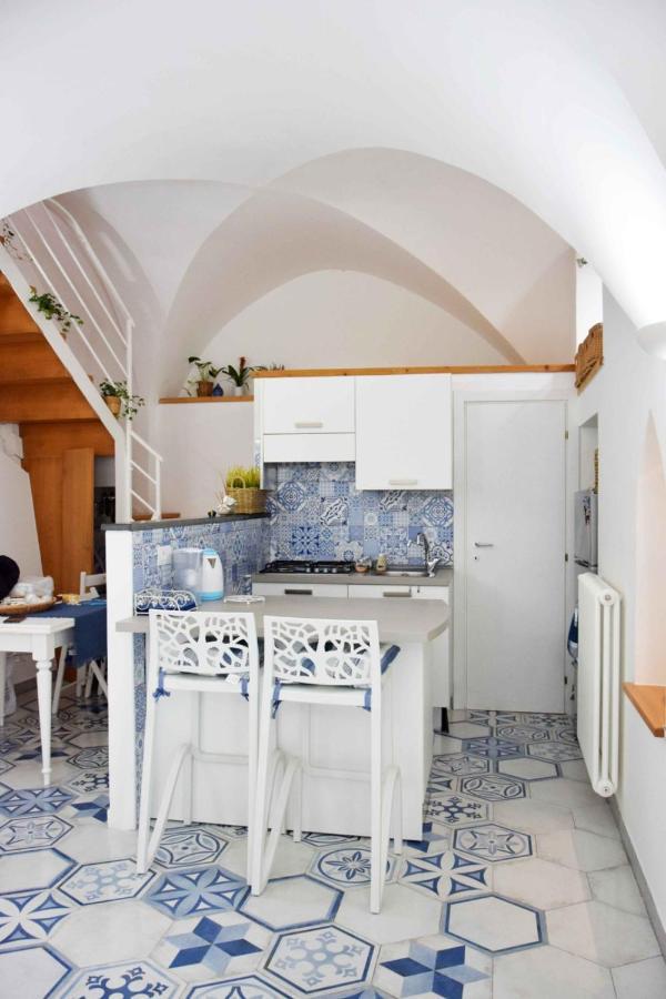 Mela & Cannella Apartment